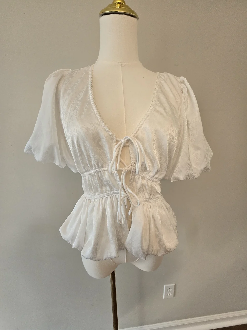 Astr White Lace-Up Peplum Top with Puff Sleeves